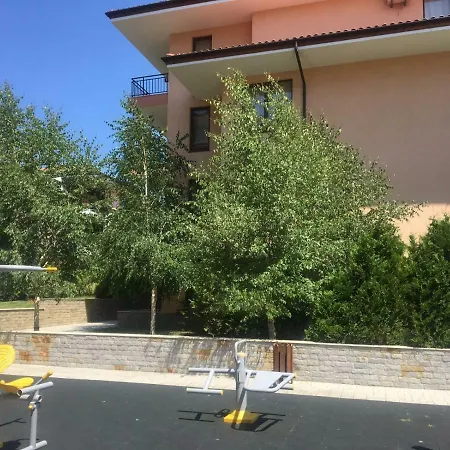 Star Dreams, * 스베티 블라스